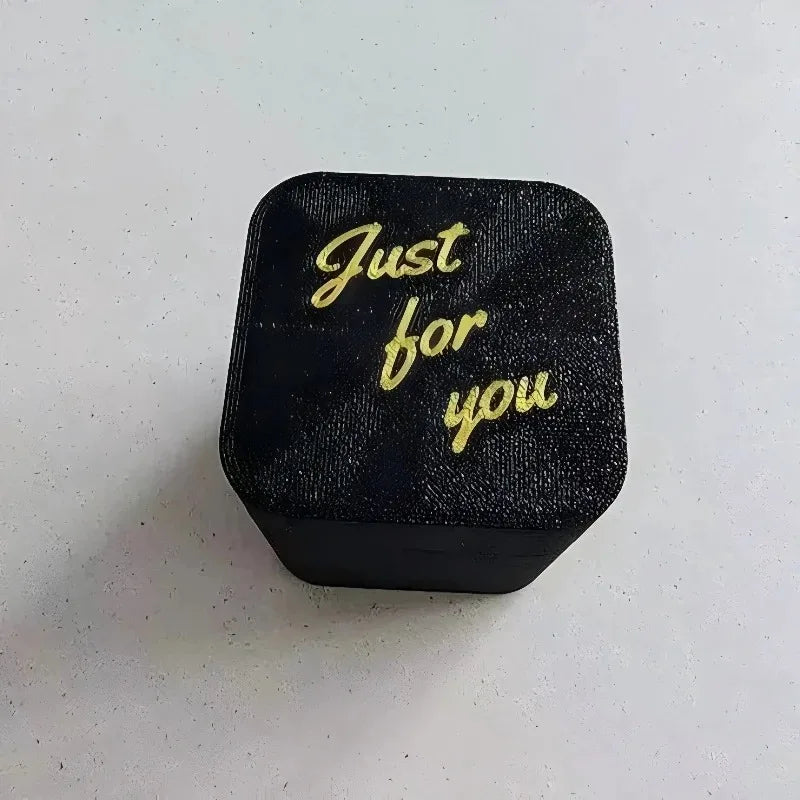 Funny Middle Finger in Box – Novelty Desk Decor Gag Gift for Halloween, Christmas & Birthdays, Office Toy & Home Decoration