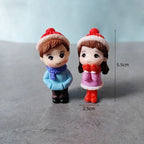 - Mini Couple Figurines – PVC Christmas Gift Set for Bonsai, Microlandscape & Holiday Decoration
